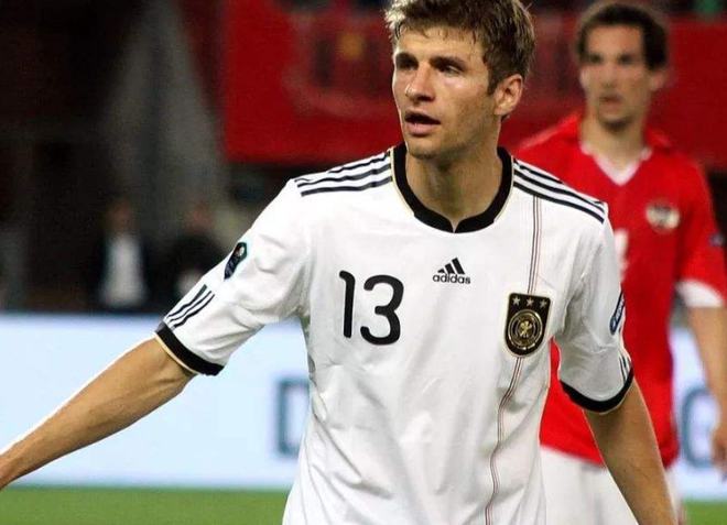 德国队队长，2014年世界杯德国队队长